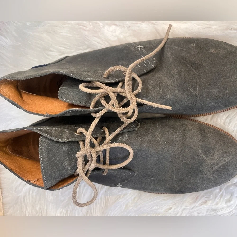 Hari Mari Men's Chukka Boots - Dark Gray
